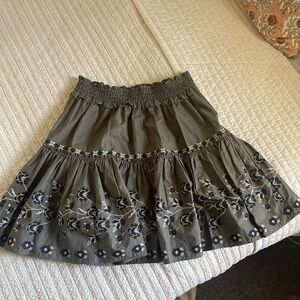 Kate Spade Broome Street Floral Embroidered Poplin Skirt Olive Green Size M